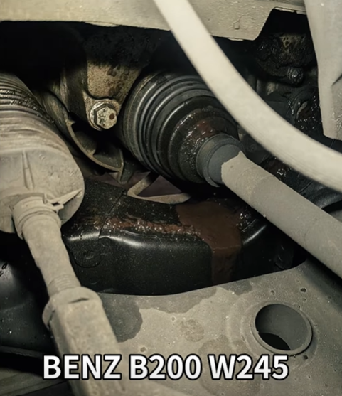 Benz B200 (W245) 傳動軸滲油排除